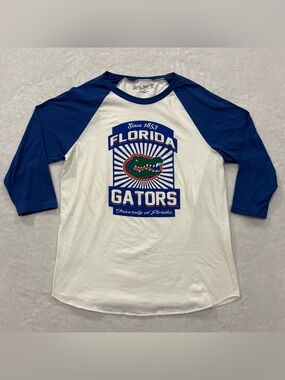 The Victory University of Florida Gators Ragland 3/4 Sleeve T-Shirt Women’s Sz L